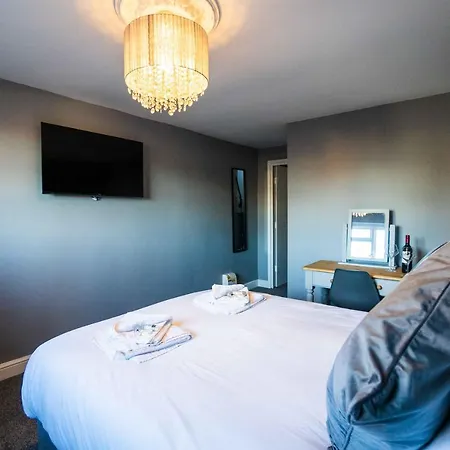 Westbourne Villas Suite 2 招待所 *