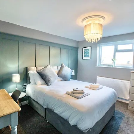 Westbourne Villas Suite 2 Scarborough